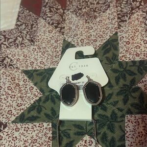 NWT! Black and Silver Earring and Necklace Set